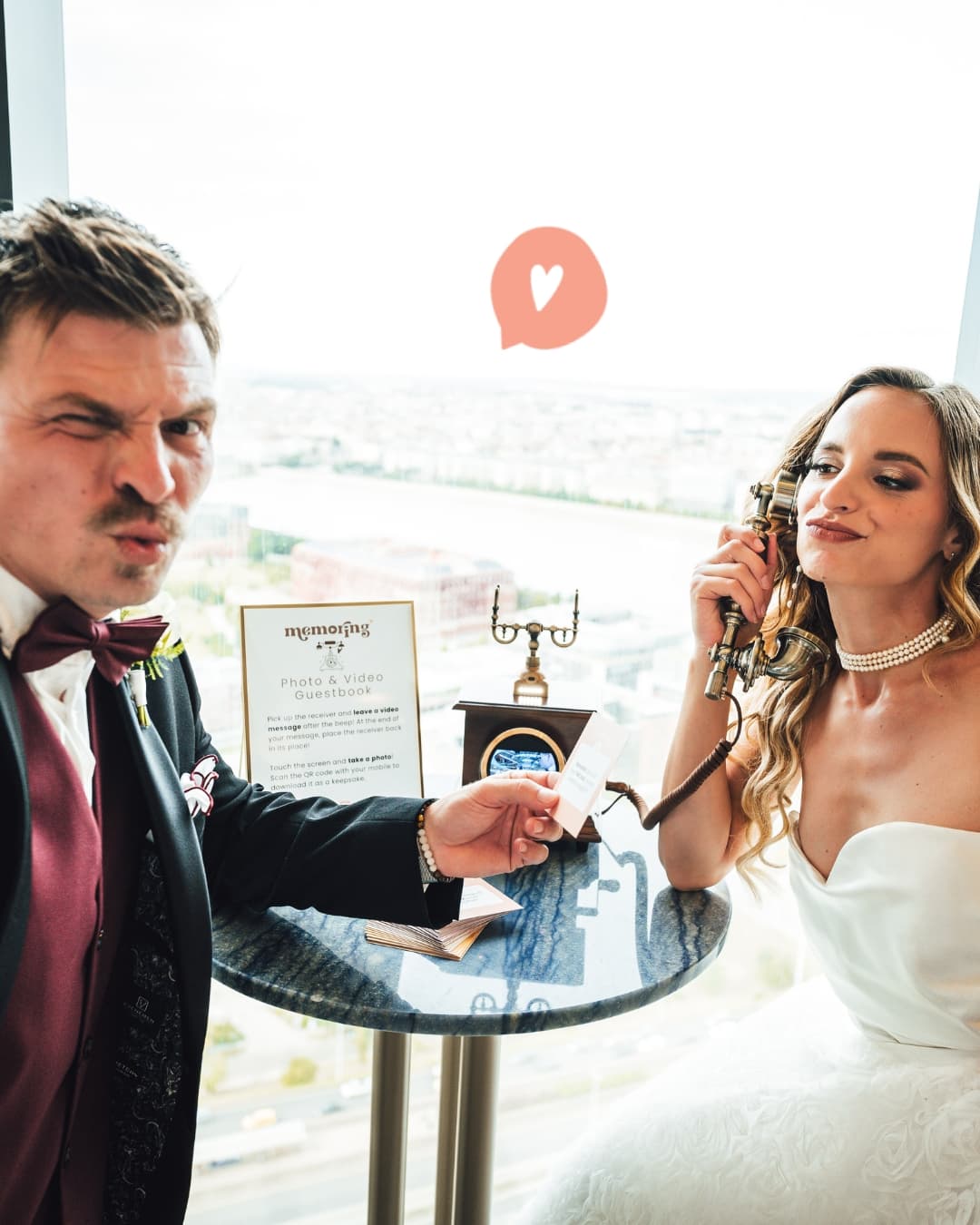 Memoring Photo & Video Guestbook 11